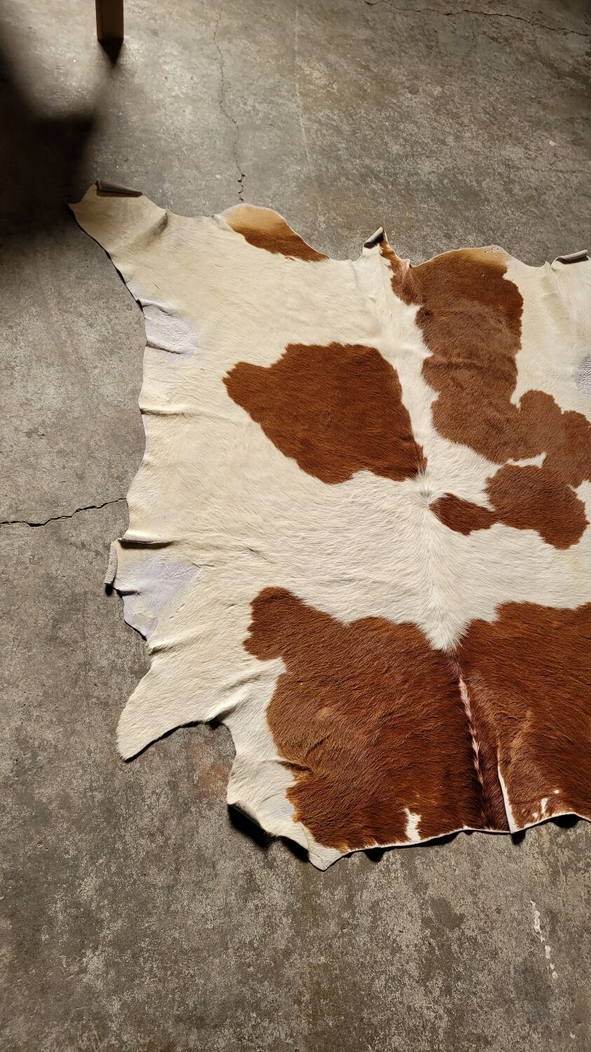 Vintage cowhide rug 1970