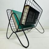 Magazine holders reading basket