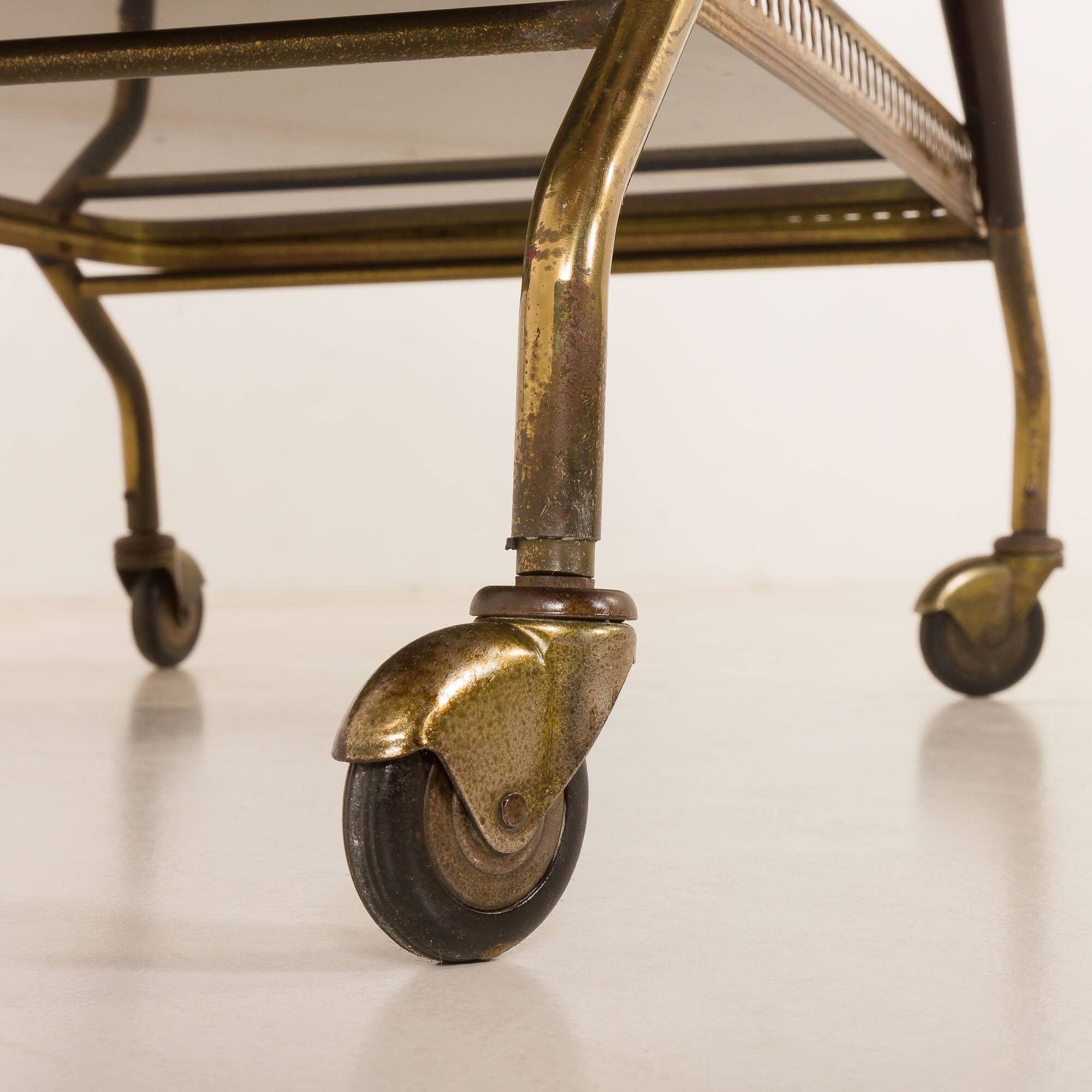 Italian mid century brass bar cart, serving trolley, 1960s