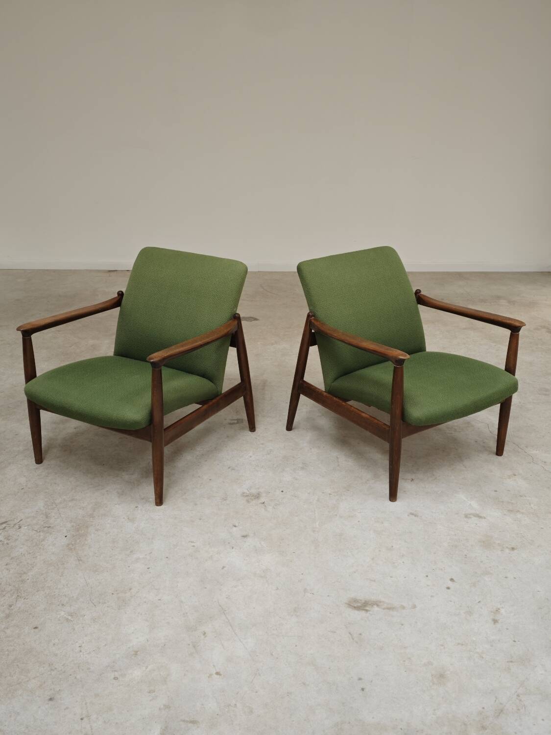Pair of green GMF 64 armchairs by
Edmund Homa, Poland, 1960s