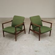 Paire de fauteuils vert GMF 64 par
Edmund Homa, Pologne 1960