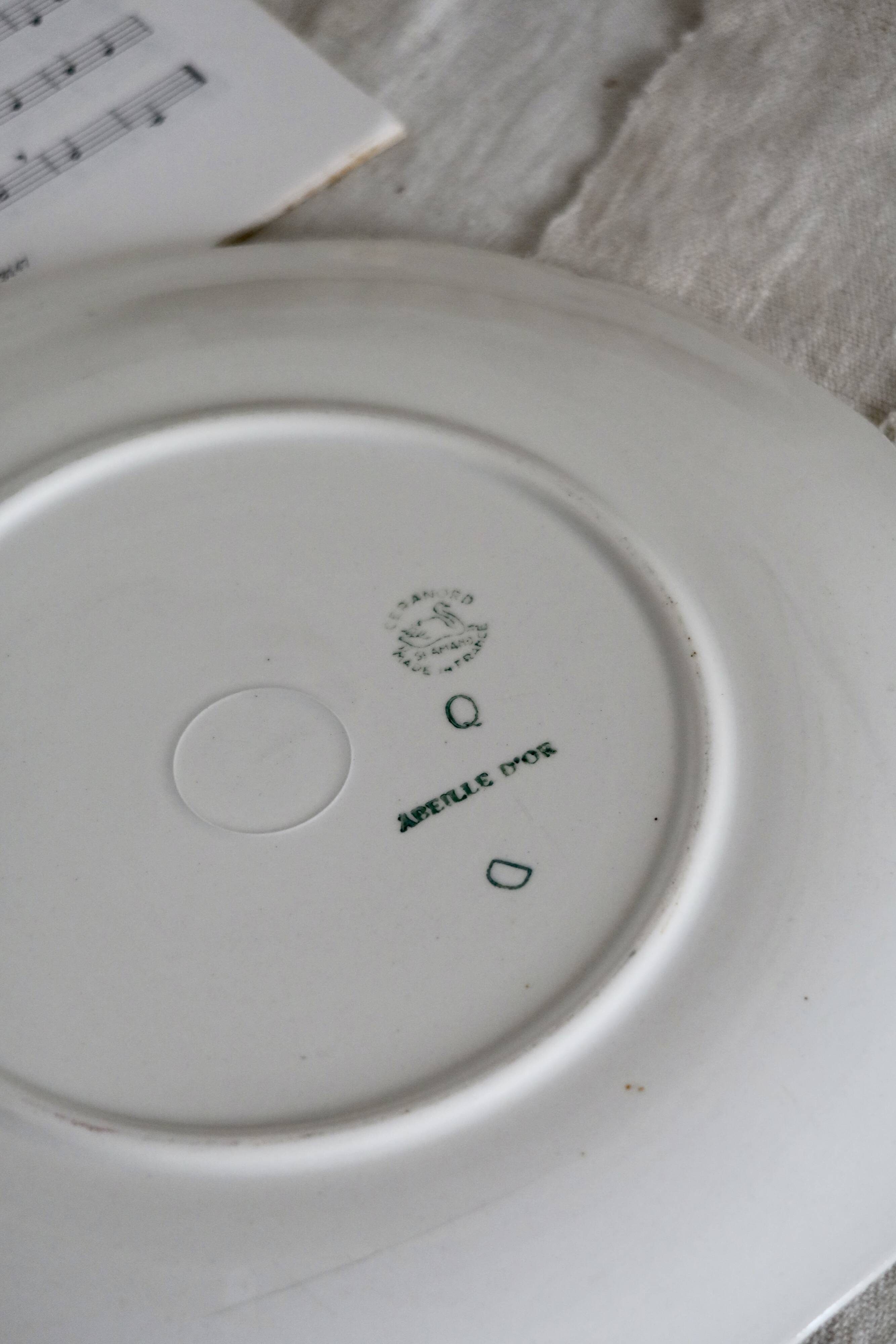 Vintage cake dish Céranox St Amand Abeille d'Or earthenware