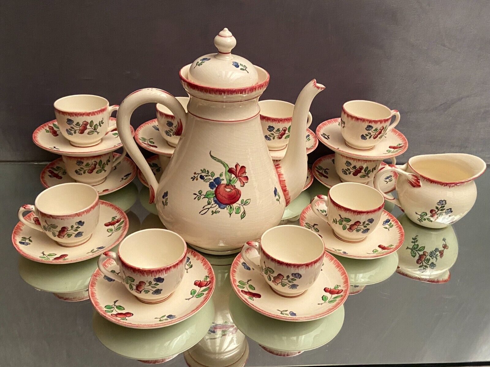 Gien tiled coffee set décor Lorraine Coffee maker cups milk jug