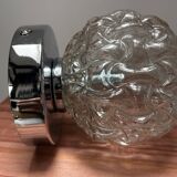 Paire d’appliques murales chromées globes en verre vintage