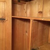 Louis Philippe fir-style wardrobe 2 closets 1 drawer