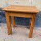 Paire de tabourets en orme, Maison Regain, v.1980