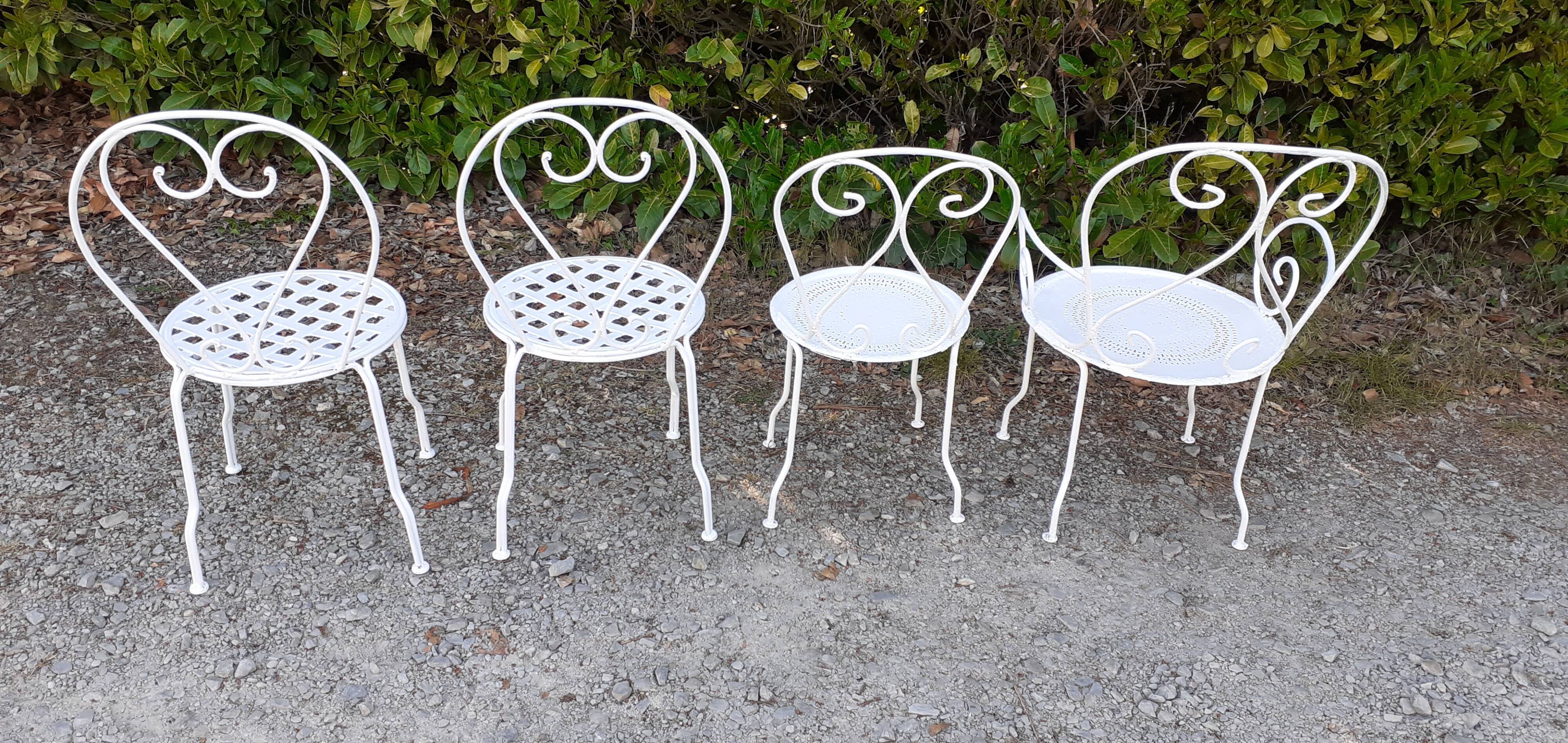 Salon de jardin 1 table 3 chaises 1 fauteuil fer forgé blanc ancien