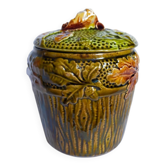 Sugar bowl in barbotine with oak branches