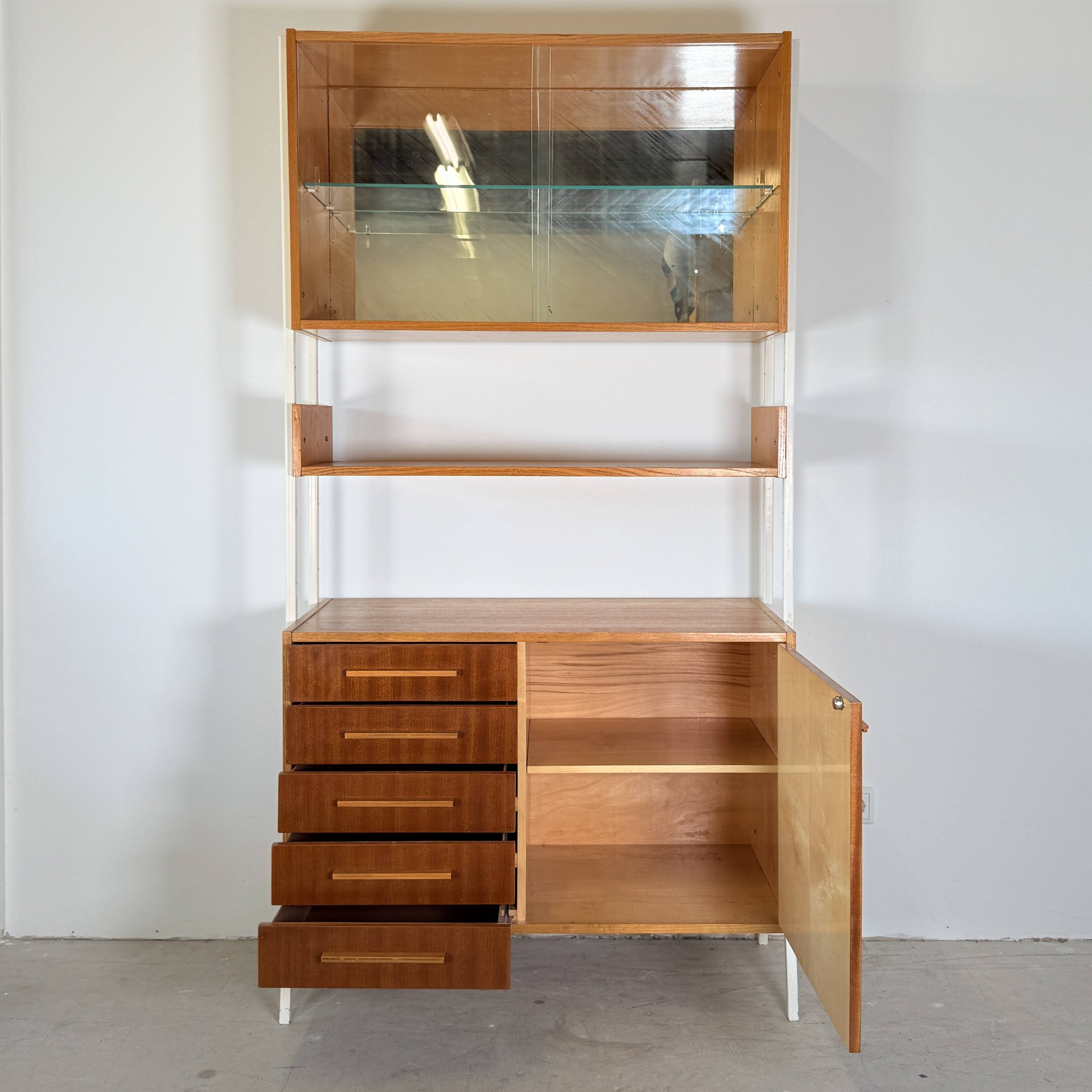 Wall system/modular cabinet, František Jirák