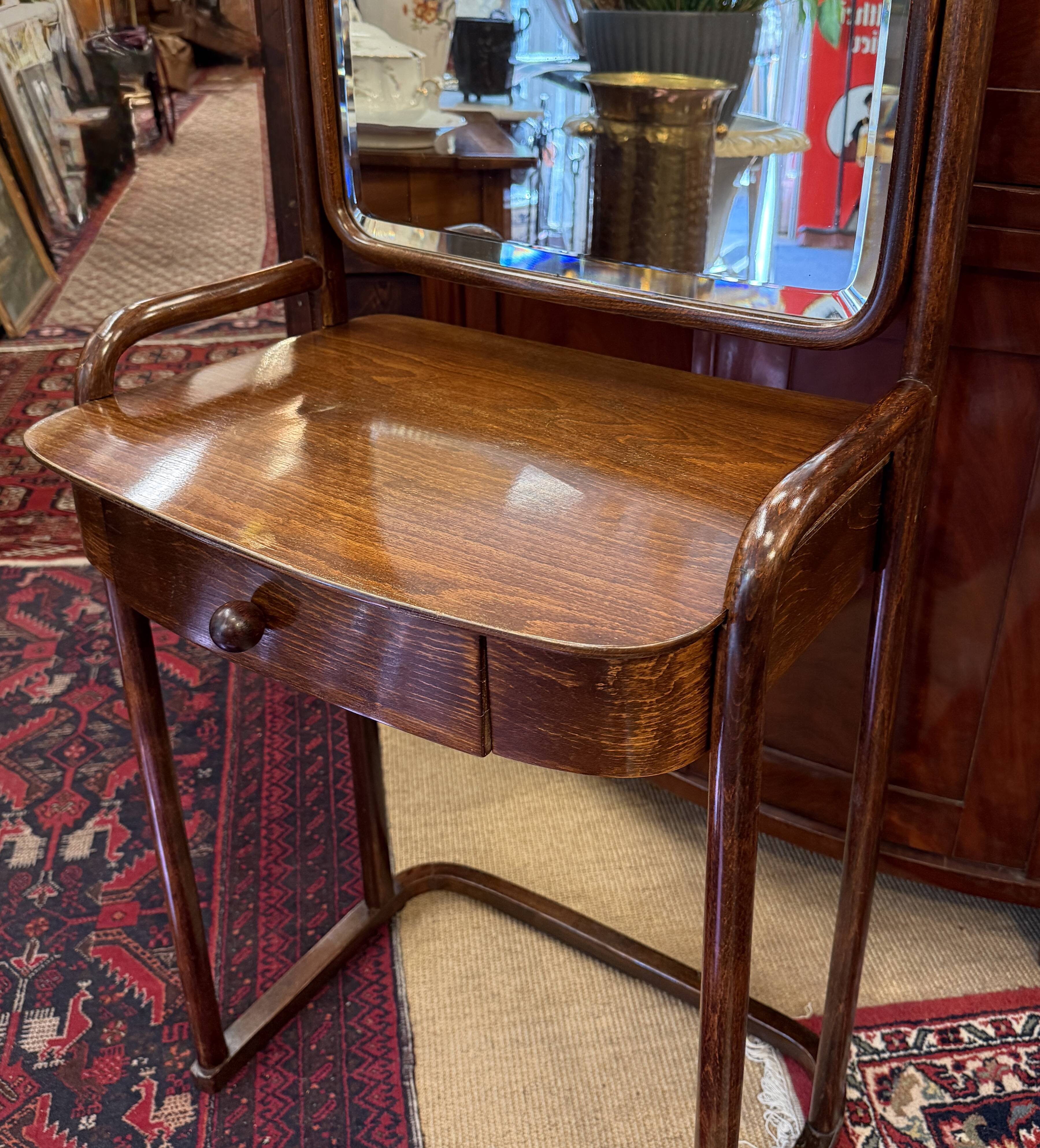 Josef Hoffmann Vanity Dressing Table, Model 1134, Jacob & Josef Kohn, Vienn