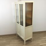 Armoire parisienne vitrée