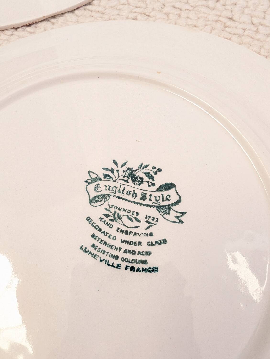 English style flat plates