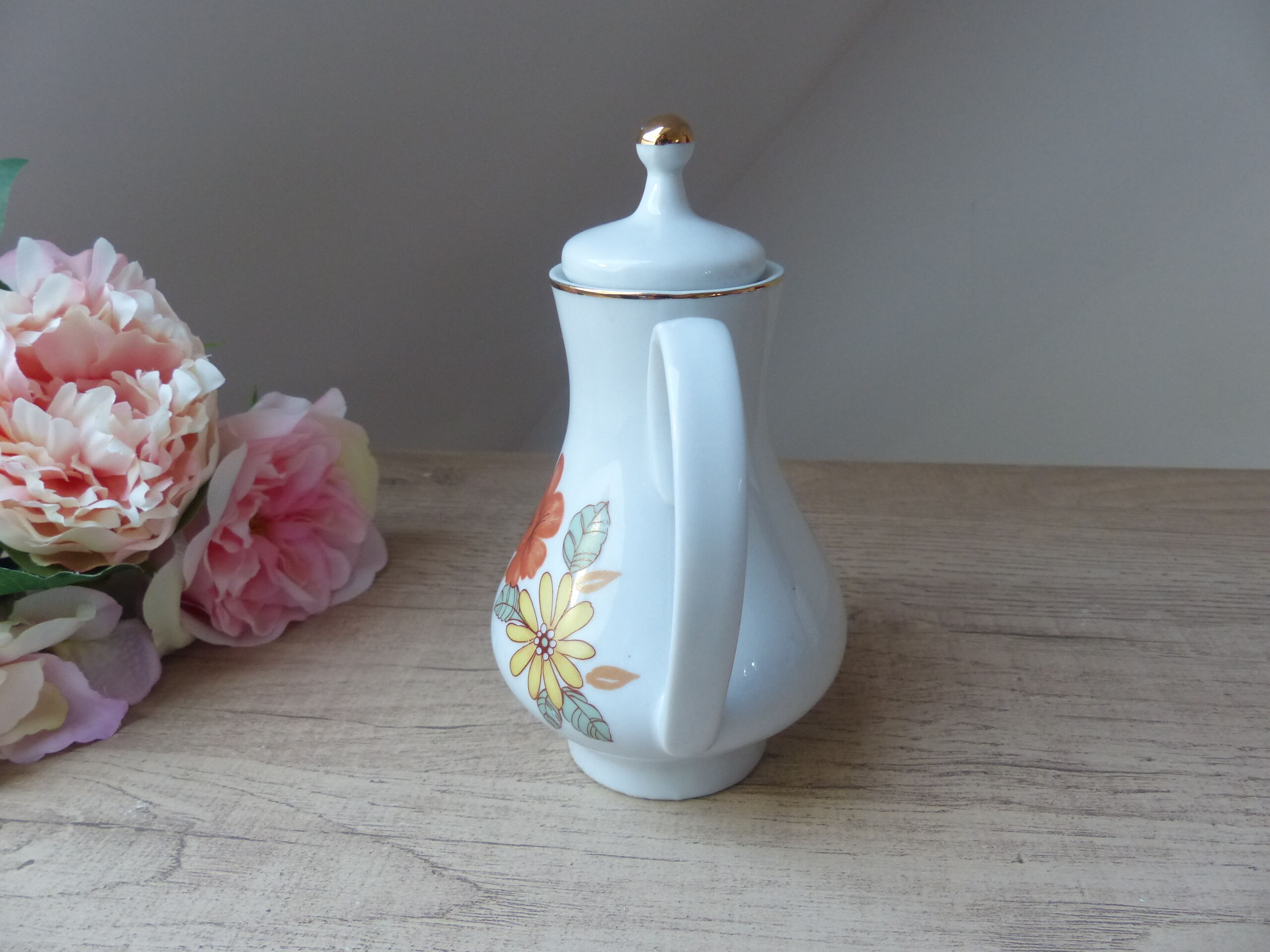 Faience coffee maker floral pattern, pouring coffee maker bohemian style