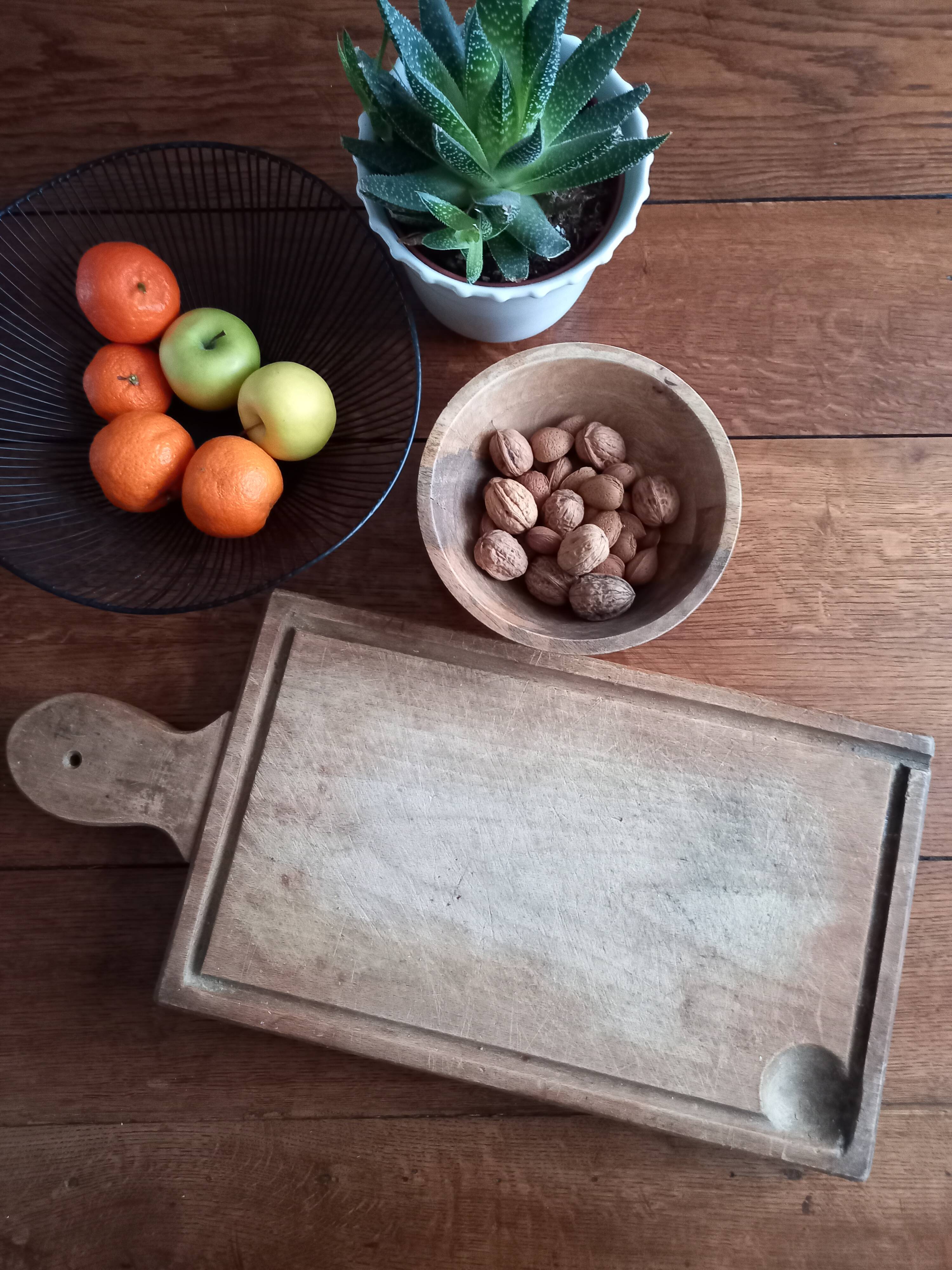 Cutting board