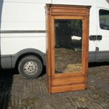 Bonnetière with mirror