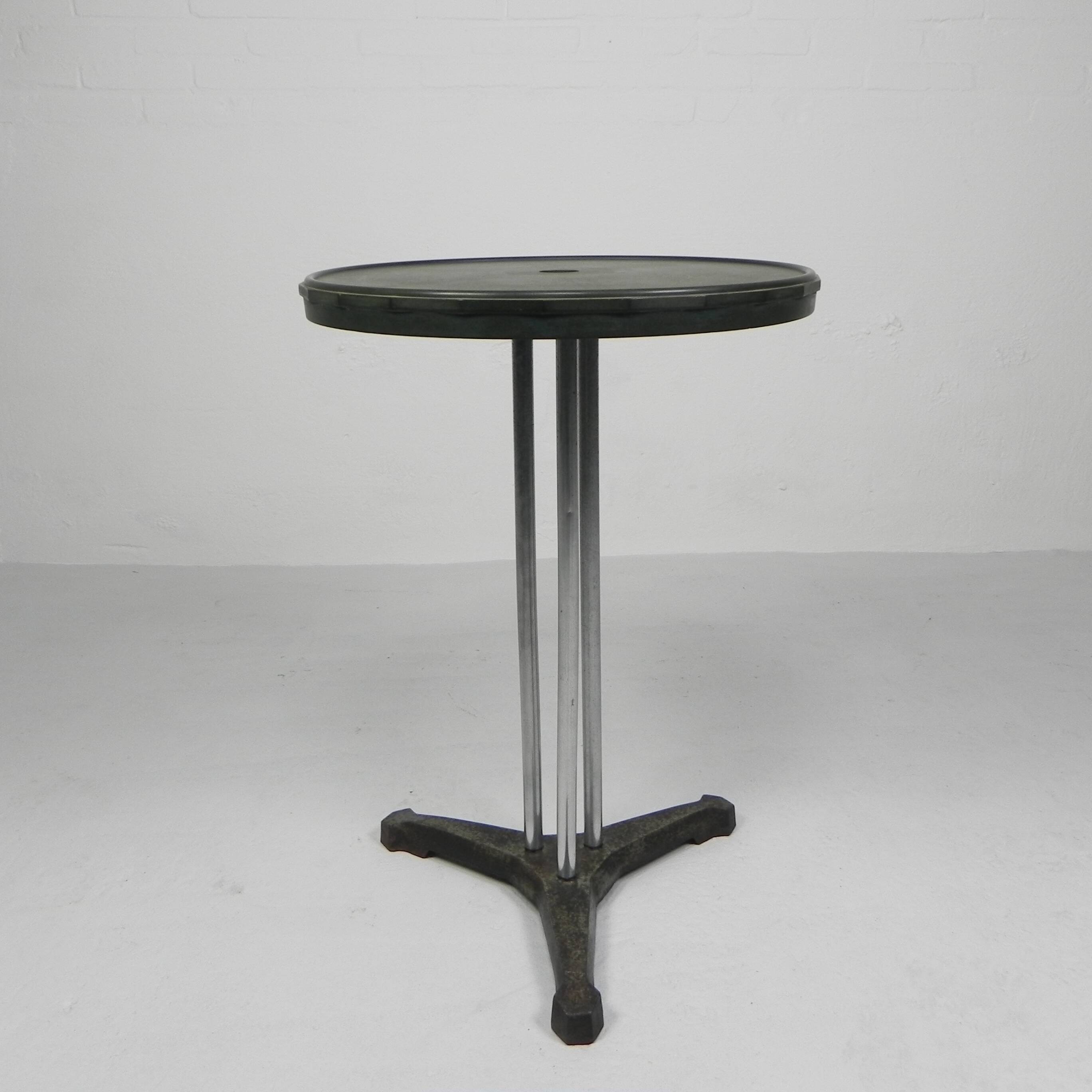 Art Deco bistro table with Bakelite top, 1930s