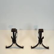 Paire de chenets modernistes en fer forgé