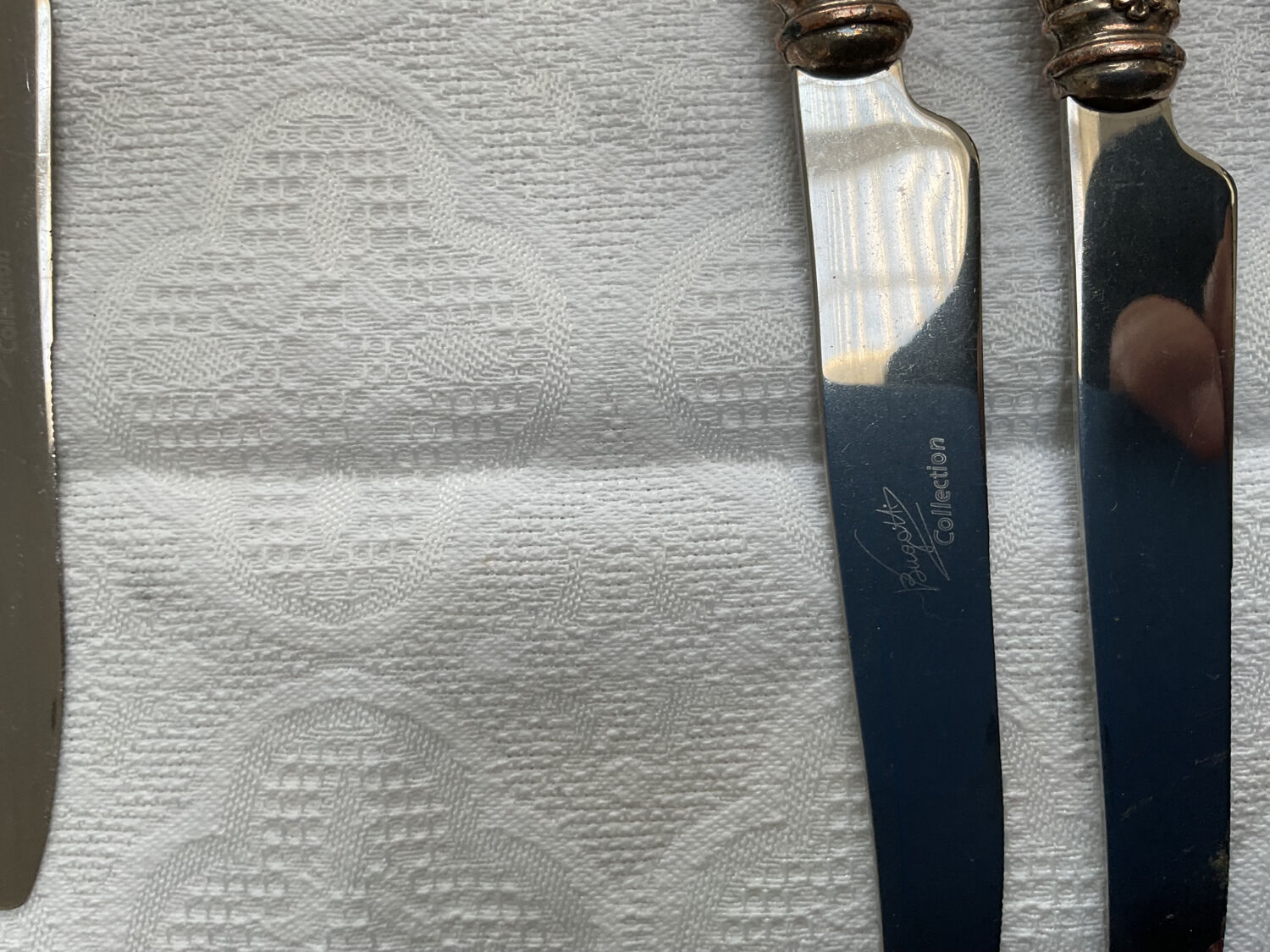 Bugatti table knives