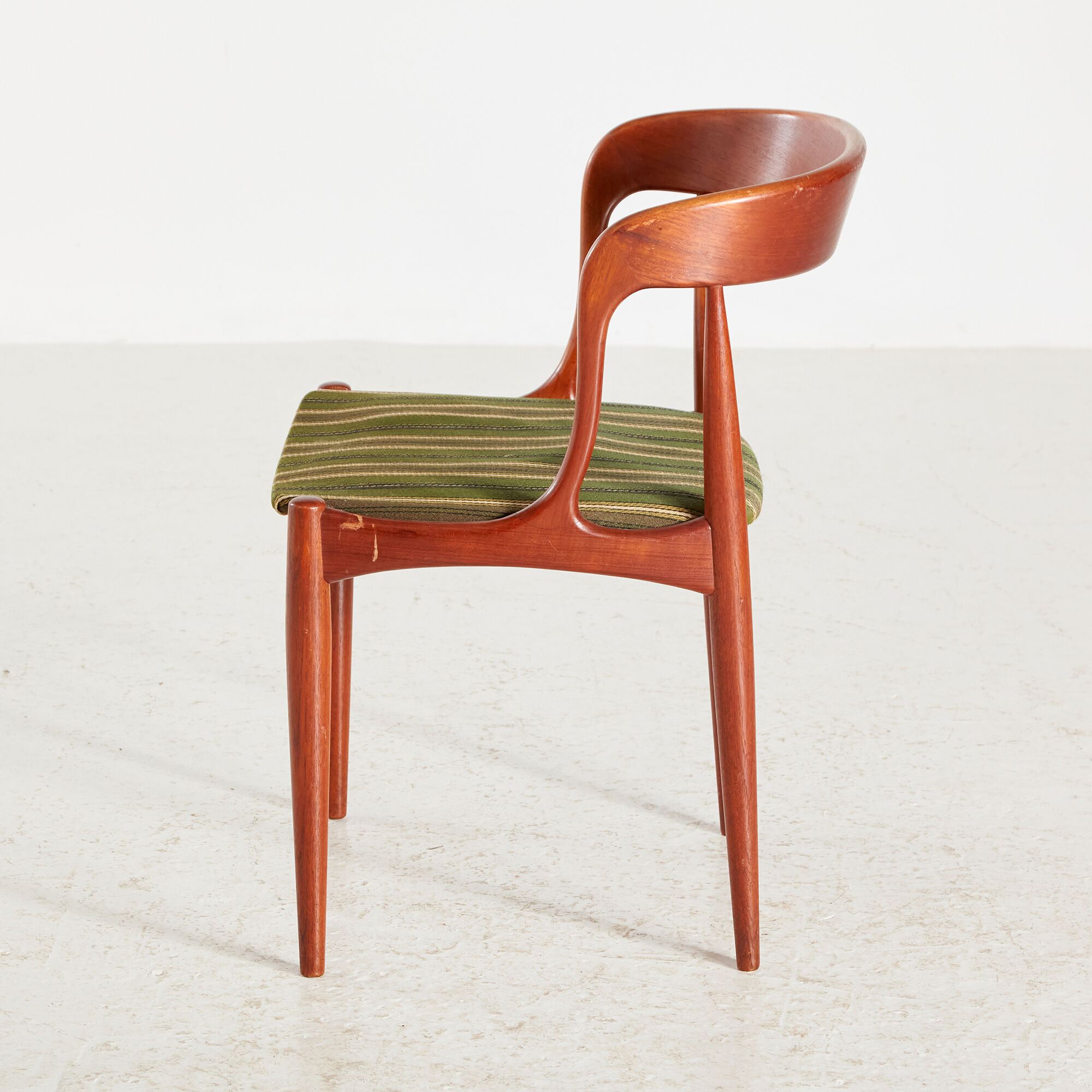 Model 16 teak dining chairs by Johannes Andersen for Uldum, set of 4