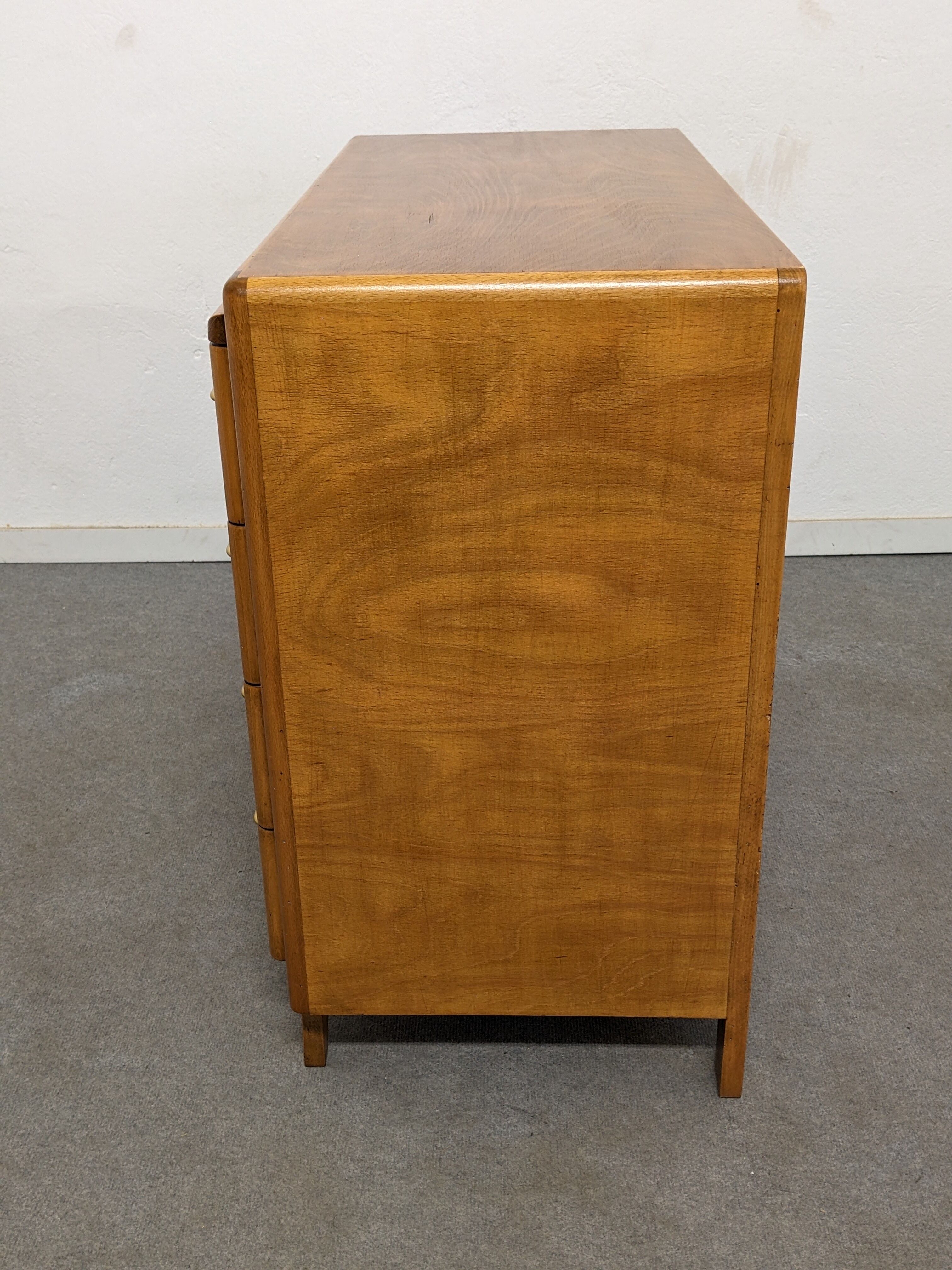 Vintage chest of drawers from the 50s/60s