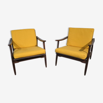 Paire de fauteuils vintage jaunes