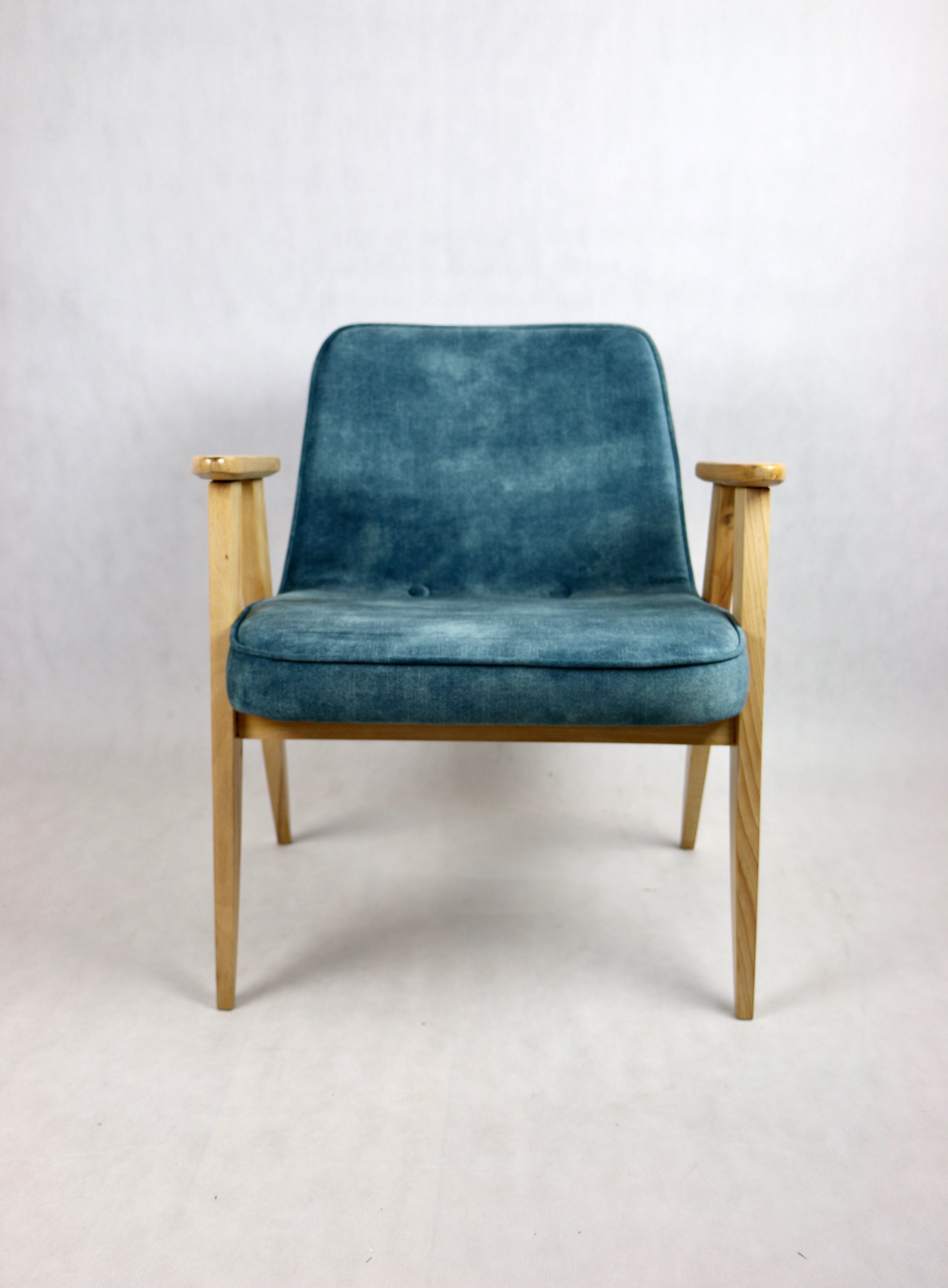 Light blue macau velvet 366 lounge chair by Józef Chierowski, 1970s
