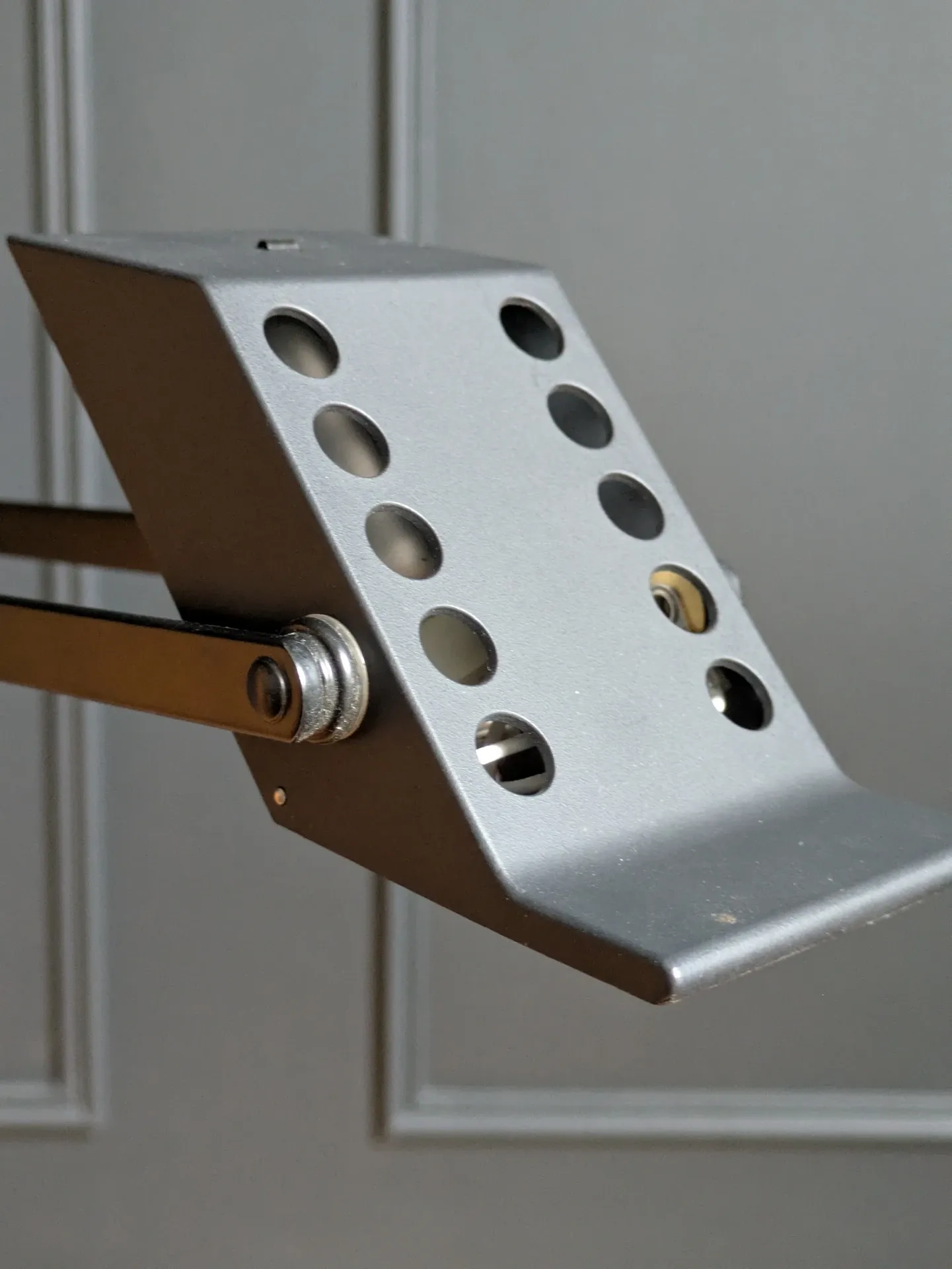'Tizio' desk lamp by Richard Sapper for Artemide. Original edition.