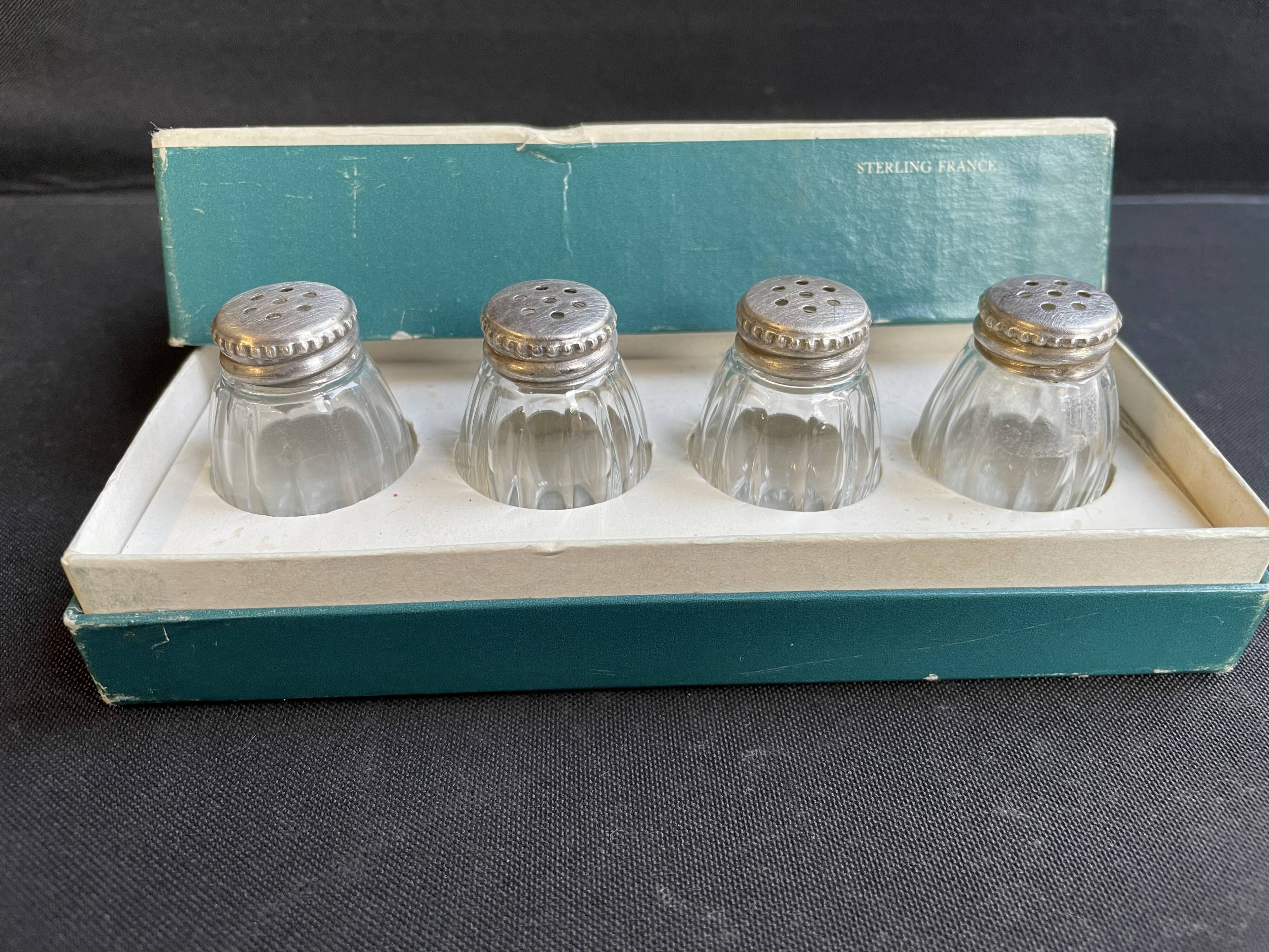 Coffret Cardheilhac de salières et poivriers Christofle – Argent 950/1000e