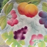 Plat à gâteau / coupe fruit faience barbotine de St Clement