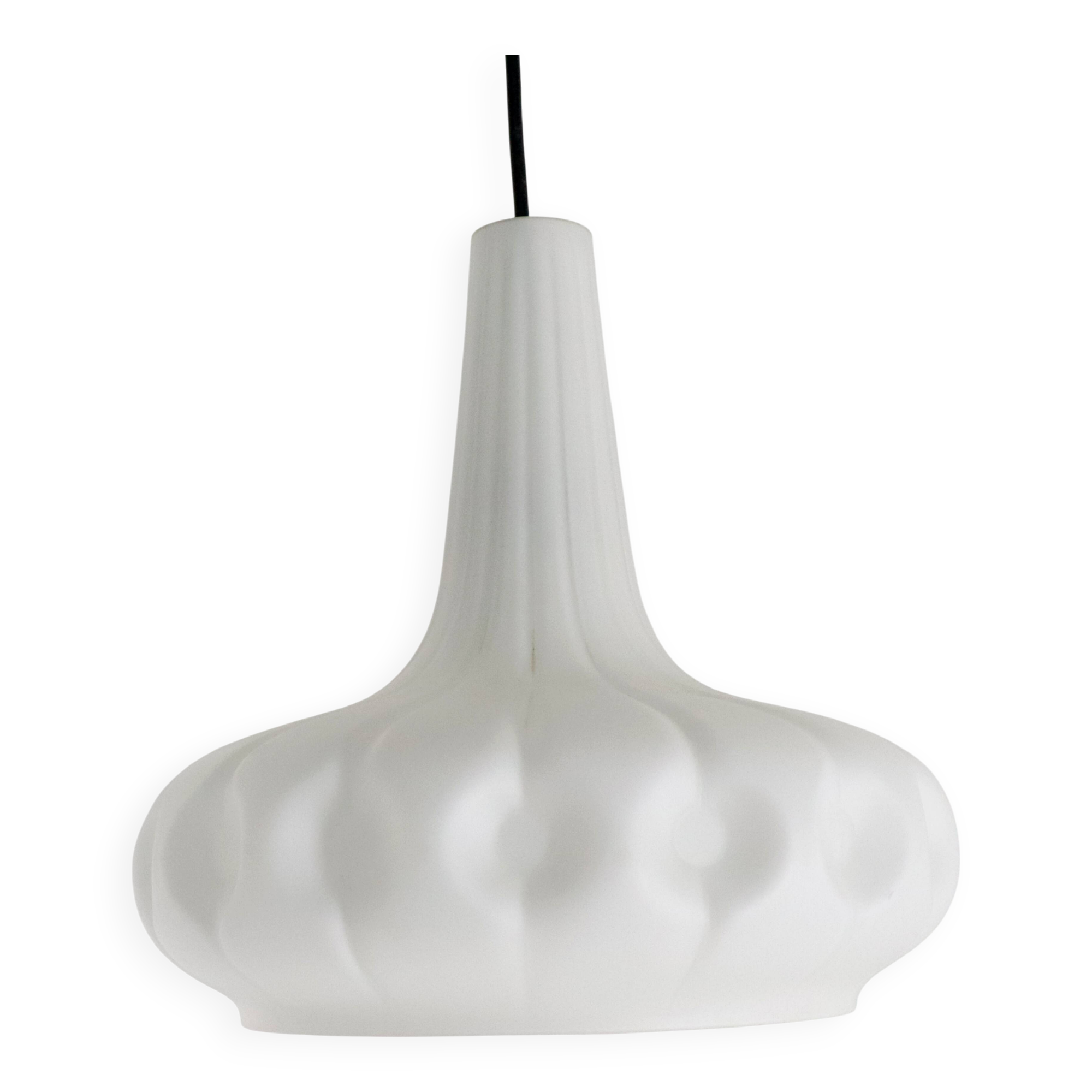 Peill & Putzler melkglazen lamp vintage mid century design