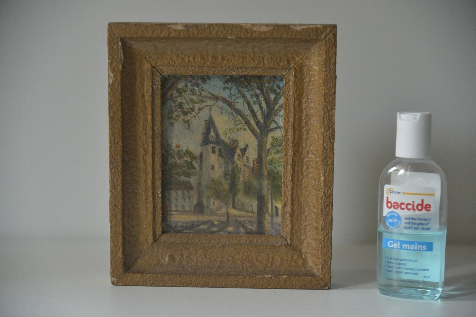Peinture à l’huile sur panneau Château signée