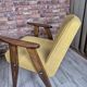 Fauteuil de milieu de siècle restauré type 366 par j. chierowski - jaune années 1960