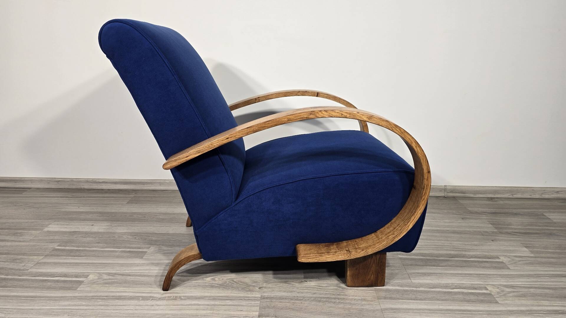 Fauteuil Art Déco par Jindřich Halabala, années 1950