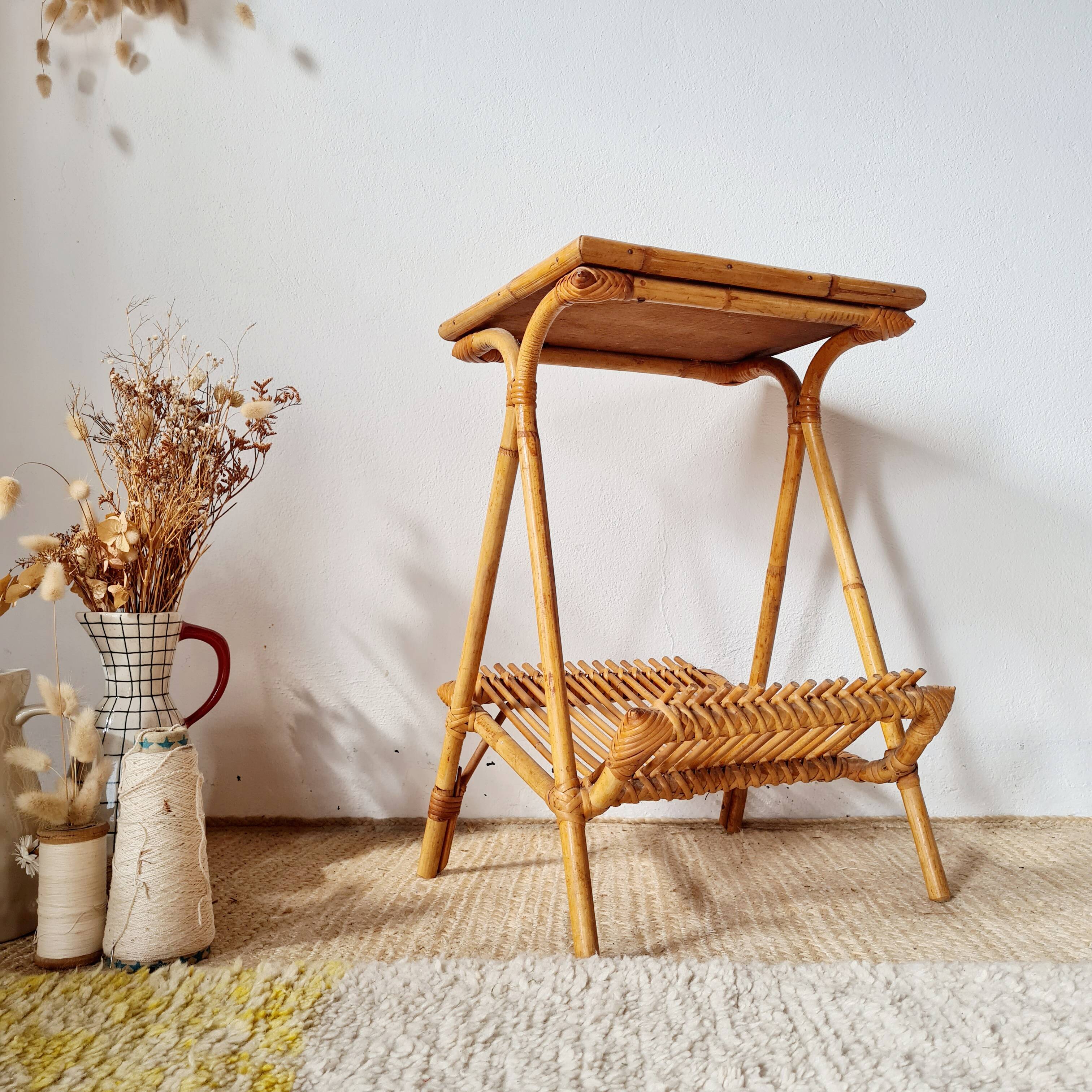 Side table magazine rack in rattan - 1960 design