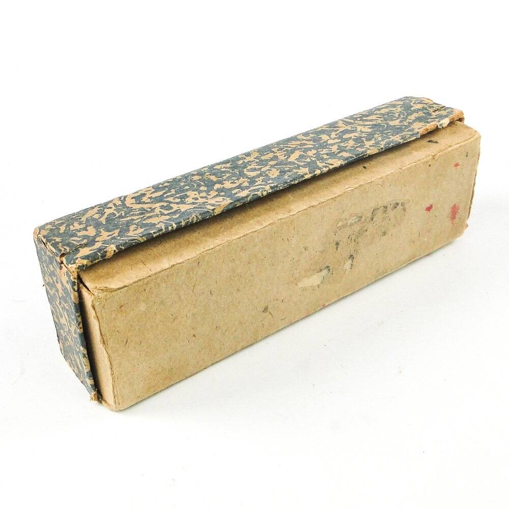 Jeu de dominos postmoderne, Pologne, années 1970, ensemble de 28.