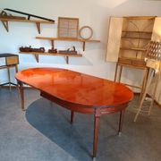 Table de salle à manger en bois exotique