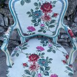Paire de fauteuils Cabriolets en bois peint de style Louis XV époque XIXeme siècle