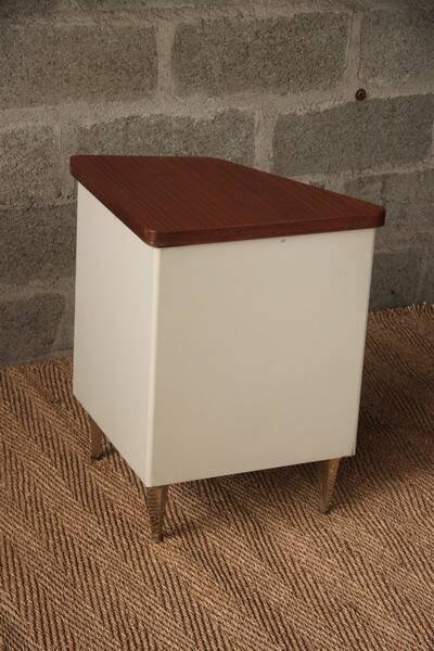 Sansen industrial corner cabinet