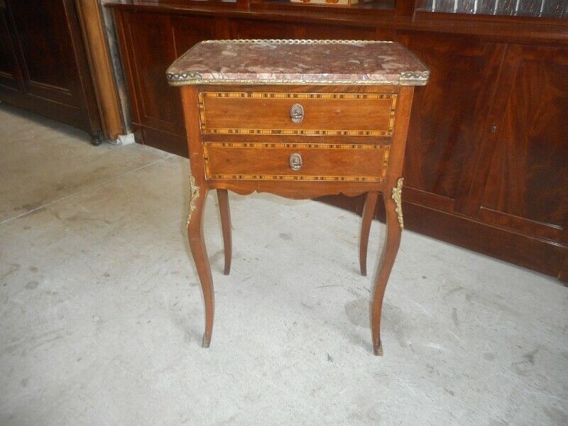 Bedside Louis XVI marqueterie with on 19th siecle