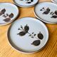 Dessert plates in sandstone from L'Arnon