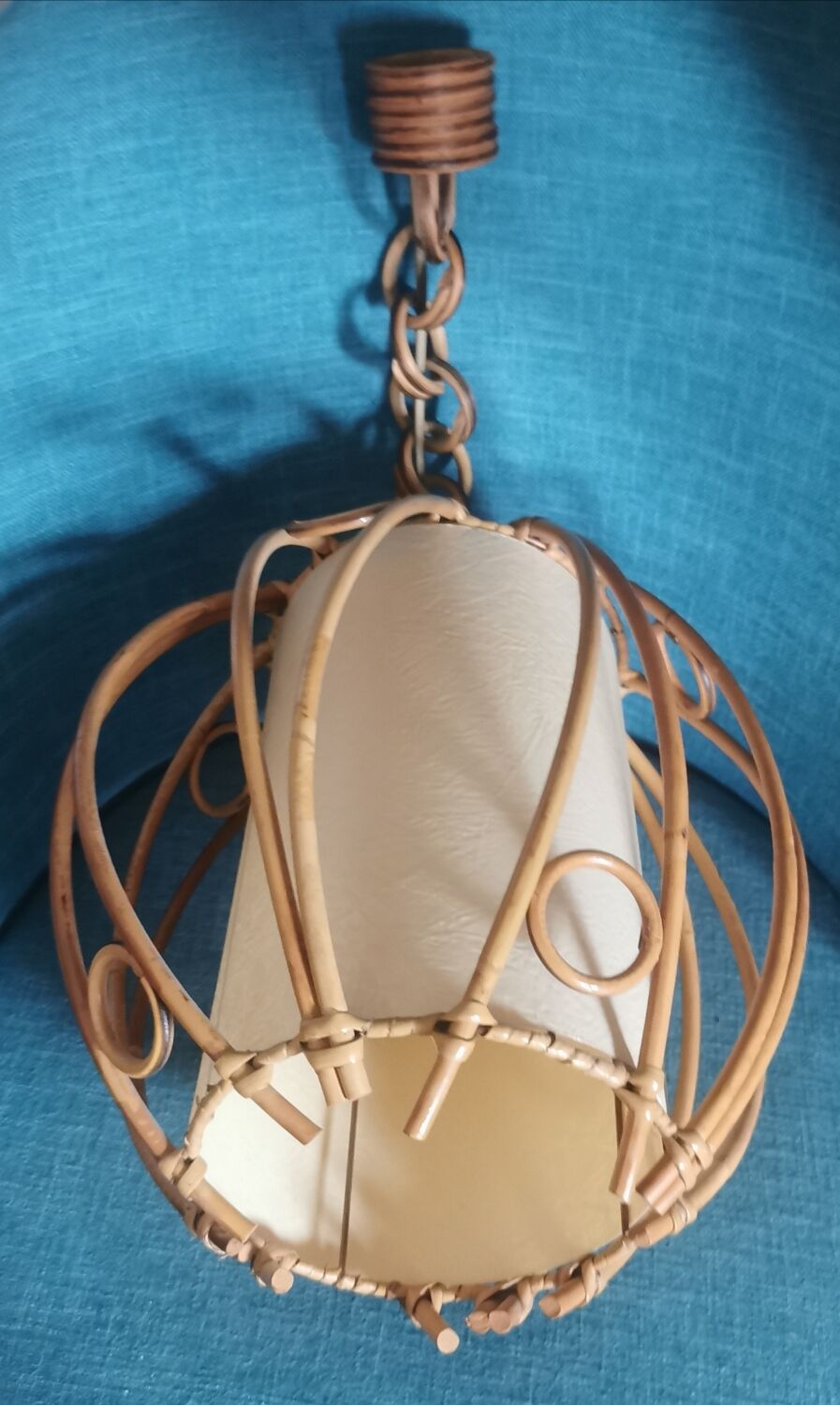 Design rattan suspension