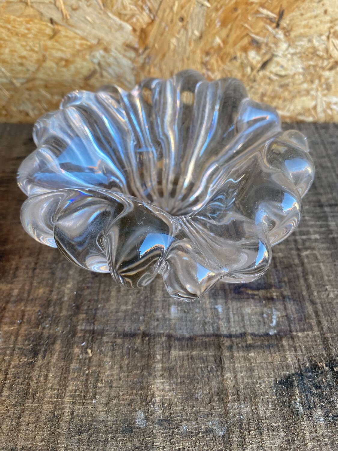 Vintage twisted crystal ashtray in the style of daum #d956