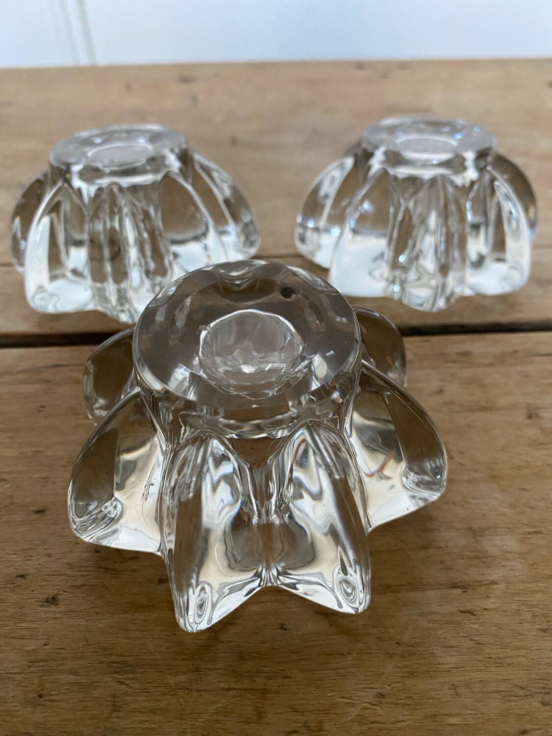 Set of 3 Pierre d'Avesn style glass candle holders