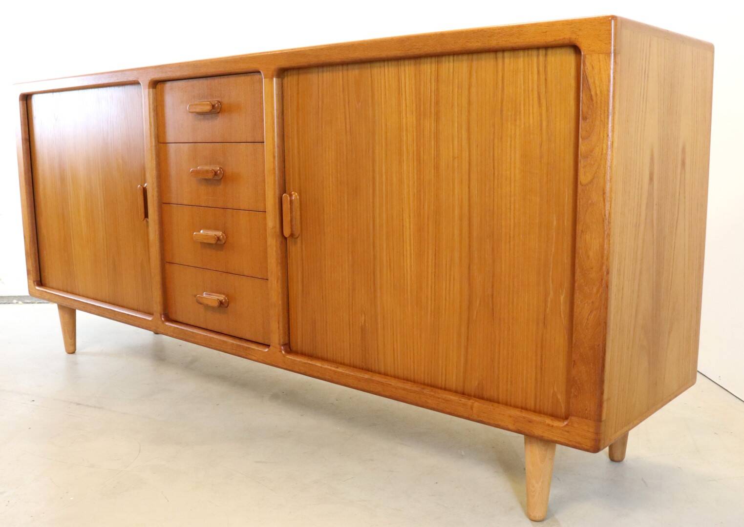 Silkeborg deens teak vintage sideboard 'Bandenitz' | 200 cm