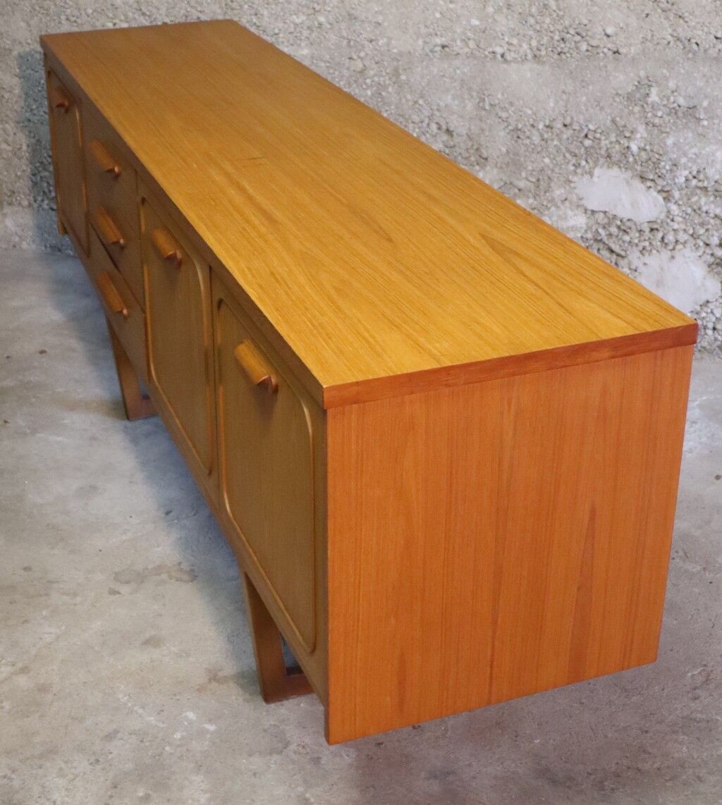 Enfilade scandinave en bois blond 1960