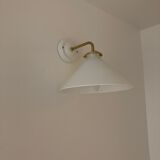 Opal glass wall ight