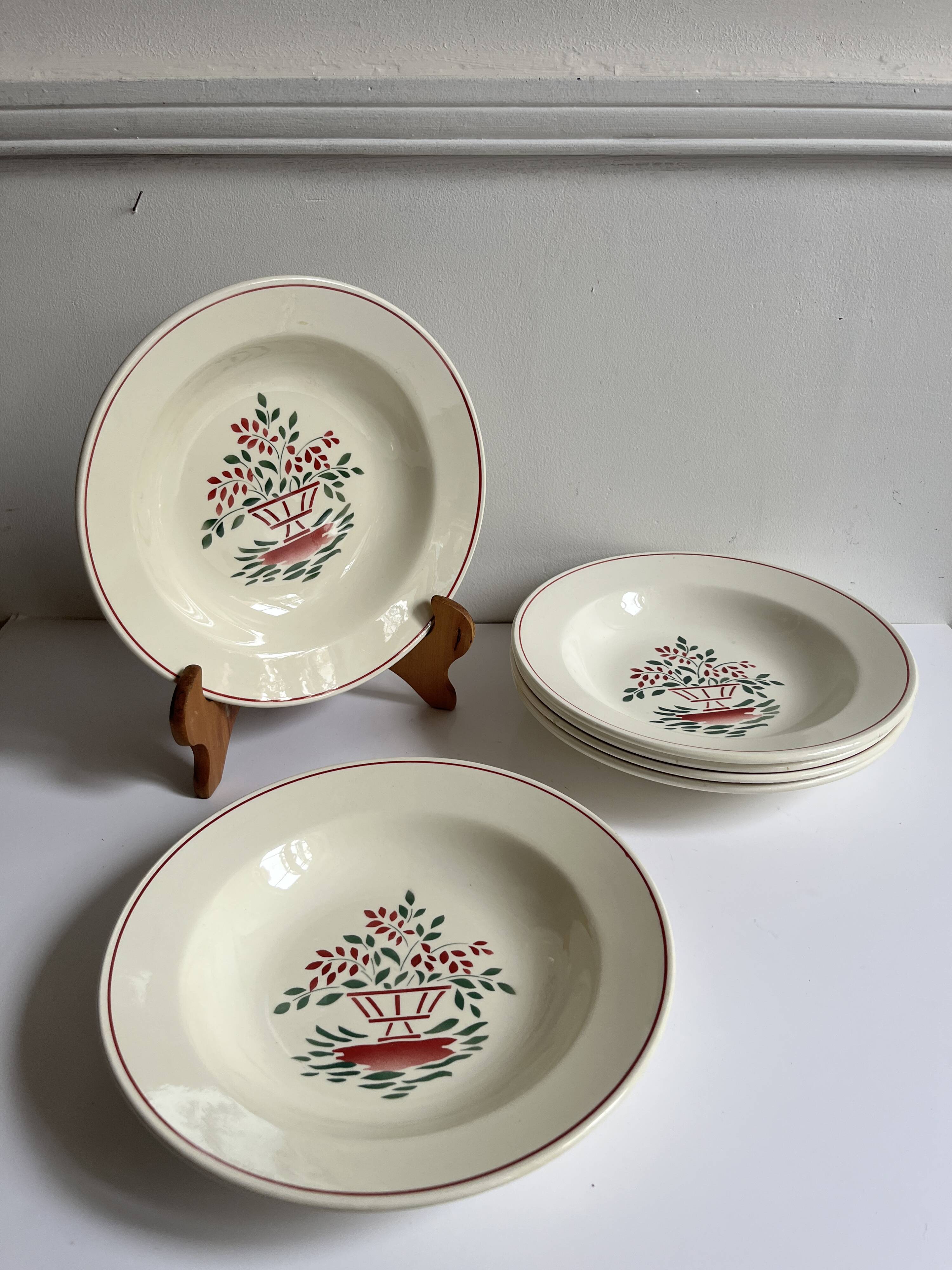 Assiettes creuses Montereau