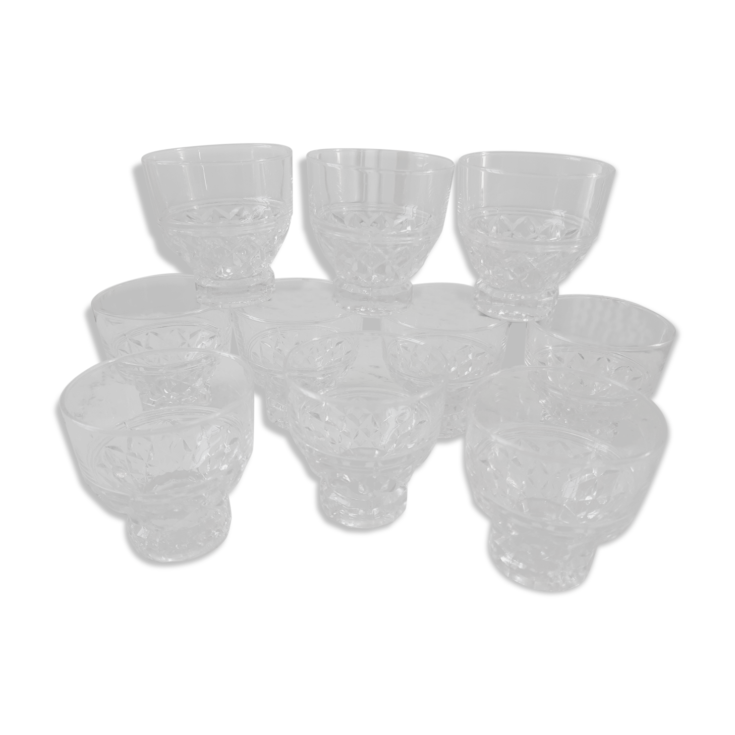 Lot of 10 crystal glasses aperitif