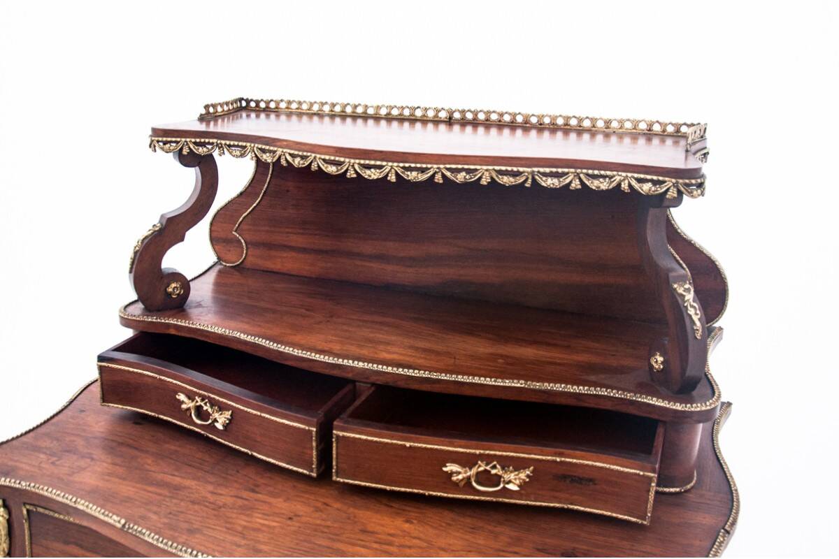 Secrétaire français ancien, vers 1860.