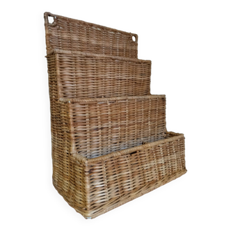 Panier mural vintage en osier